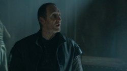 extant_GameOfThrones_3x10-Mhysa_1609