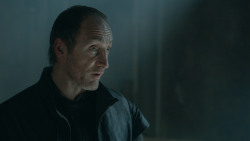 extant_GameOfThrones_3x10-Mhysa_1670