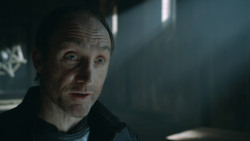 extant_GameOfThrones_3x10-Mhysa_1683