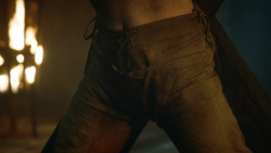 extant_GameOfThrones_3x10-Mhysa_1716