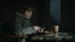extant_GameOfThrones_3x10-Mhysa_1731