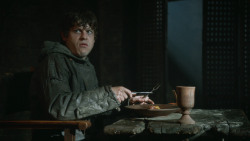 extant_GameOfThrones_3x10-Mhysa_1734