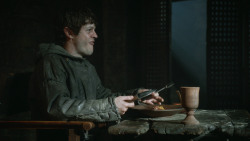 extant_GameOfThrones_3x10-Mhysa_1745