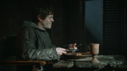 extant_GameOfThrones_3x10-Mhysa_1749