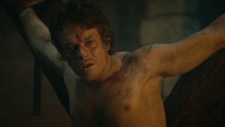 extant_GameOfThrones_3x10-Mhysa_1750