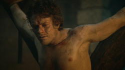 extant_GameOfThrones_3x10-Mhysa_1754