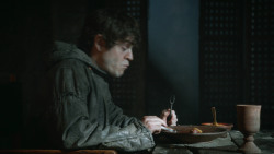 extant_GameOfThrones_3x10-Mhysa_1764