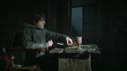 extant_GameOfThrones_3x10-Mhysa_1791