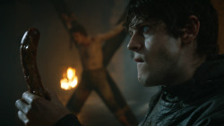 extant_GameOfThrones_3x10-Mhysa_1800