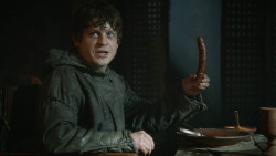 extant_GameOfThrones_3x10-Mhysa_1810