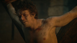 extant_GameOfThrones_3x10-Mhysa_1816
