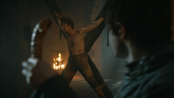 extant_GameOfThrones_3x10-Mhysa_1821