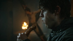 extant_GameOfThrones_3x10-Mhysa_1826