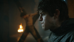 extant_GameOfThrones_3x10-Mhysa_1836