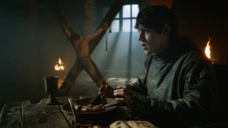 extant_GameOfThrones_3x10-Mhysa_1839