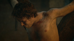 extant_GameOfThrones_3x10-Mhysa_1844
