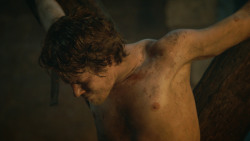 extant_GameOfThrones_3x10-Mhysa_1846