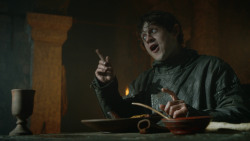 extant_GameOfThrones_3x10-Mhysa_1852