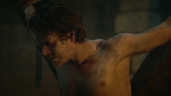 extant_GameOfThrones_3x10-Mhysa_1867