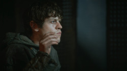 extant_GameOfThrones_3x10-Mhysa_1872