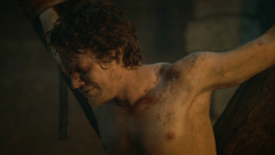 extant_GameOfThrones_3x10-Mhysa_1878