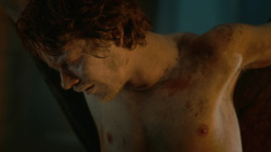 extant_GameOfThrones_3x10-Mhysa_1895