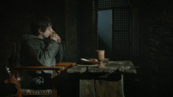 extant_GameOfThrones_3x10-Mhysa_1906