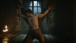 extant_GameOfThrones_3x10-Mhysa_1915
