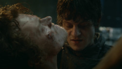 extant_GameOfThrones_3x10-Mhysa_1954