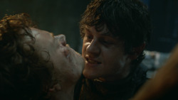 extant_GameOfThrones_3x10-Mhysa_1968