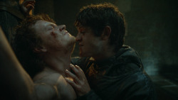 extant_GameOfThrones_3x10-Mhysa_1971