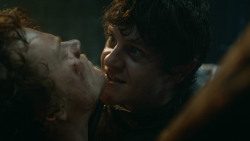 extant_GameOfThrones_3x10-Mhysa_1977