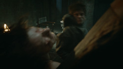 extant_GameOfThrones_3x10-Mhysa_2001