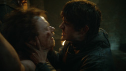 extant_GameOfThrones_3x10-Mhysa_2043