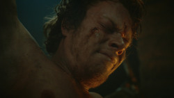 extant_GameOfThrones_3x10-Mhysa_2085