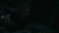 extant_GameOfThrones_3x10-Mhysa_2133