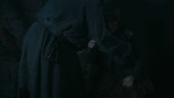 extant_GameOfThrones_3x10-Mhysa_2197