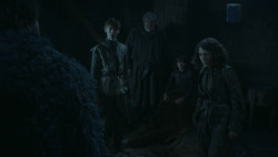 extant_GameOfThrones_3x10-Mhysa_2300