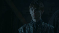 extant_GameOfThrones_3x10-Mhysa_2367