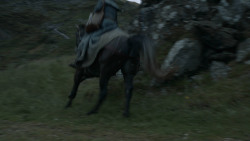 extant_GameOfThrones_3x10-Mhysa_2416