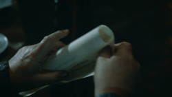 extant_GameOfThrones_3x10-Mhysa_2453