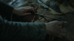 extant_GameOfThrones_3x10-Mhysa_2485