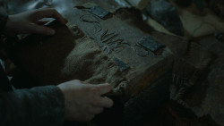 extant_GameOfThrones_3x10-Mhysa_2503