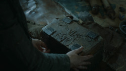 extant_GameOfThrones_3x10-Mhysa_2526