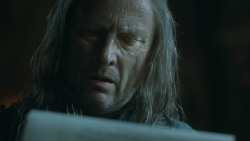 extant_GameOfThrones_3x10-Mhysa_2535