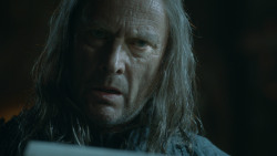 extant_GameOfThrones_3x10-Mhysa_2543