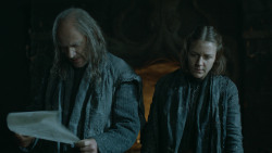 extant_GameOfThrones_3x10-Mhysa_2574
