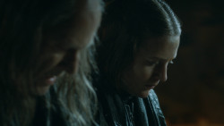 extant_GameOfThrones_3x10-Mhysa_2578