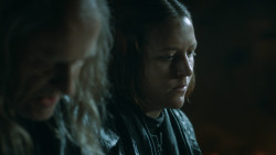 extant_GameOfThrones_3x10-Mhysa_2593