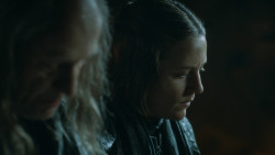 extant_GameOfThrones_3x10-Mhysa_2598